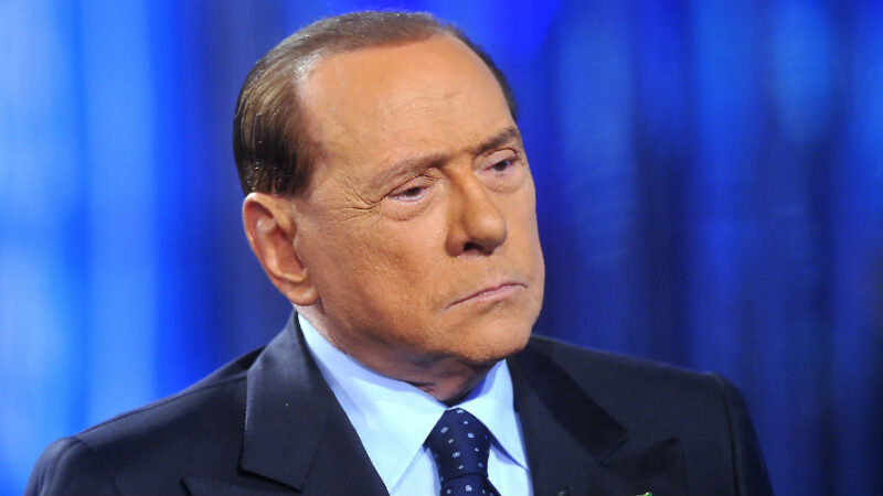 Silvio Berlusconi, dimesso dall’ospedale San Raffaele