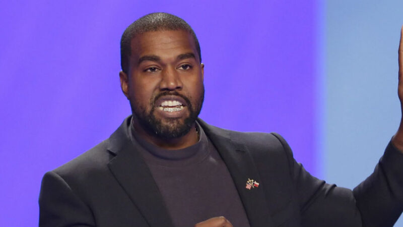 Dietrofront di Kanye West: si ritira dalle presidenziali americane