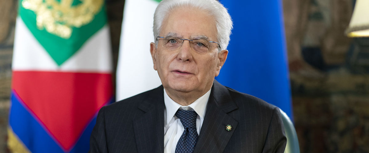 Sergio Mattarella replica a Boris Johnson: “Amiamo la serietà”