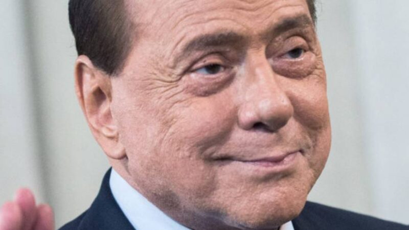 Silvio Berlusconi è positivo al Covid-19: è in isolamento ad Arcore con i figli Luigi e Barbara