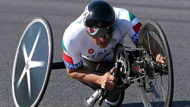 Alex Zanardi, gli ultimi aggiornamenti: risponderebbe alle sollecitazioni