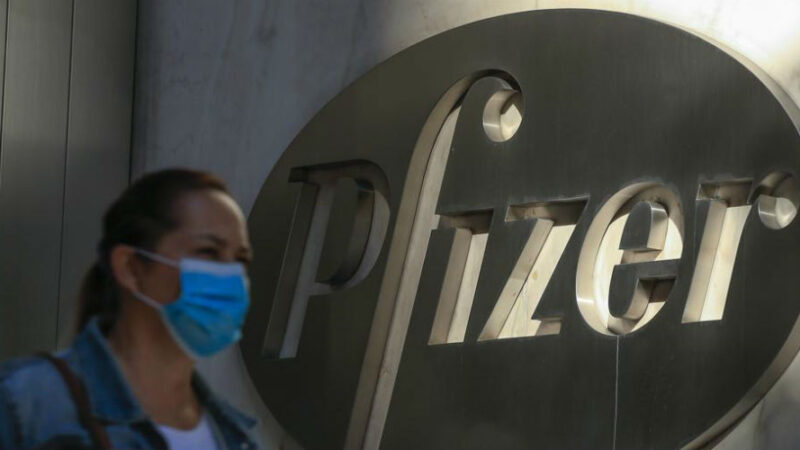 Covid – 19, l’EMA autorizza il vaccino della Pfizer