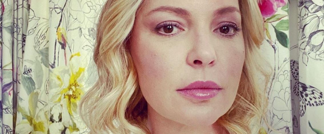 Katherine Heigl dopo l’operazione al collo: ‘bene, ora sono bionica!’