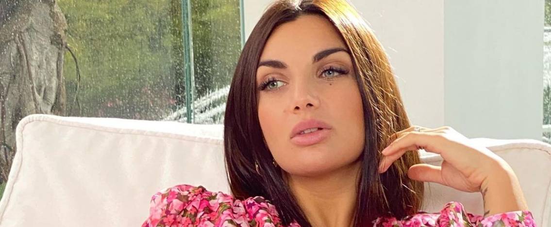 Elettra Lamborghini è ancora positiva al covid e si sfoga su Instagram