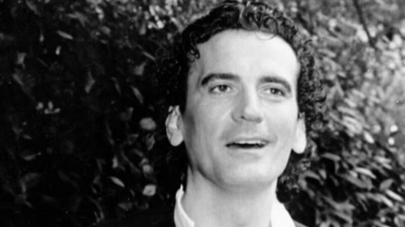 “Troisi poeta Massimo”, il 7 maggio si inaugura la mostra dedicata all’attore