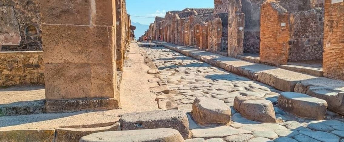 Pompei, il sito archeologico di nuovo scenario di furti