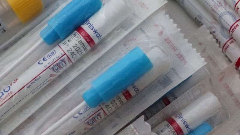 Tamponi nelle parafarmacie, il Senato dice no. Ecco perché