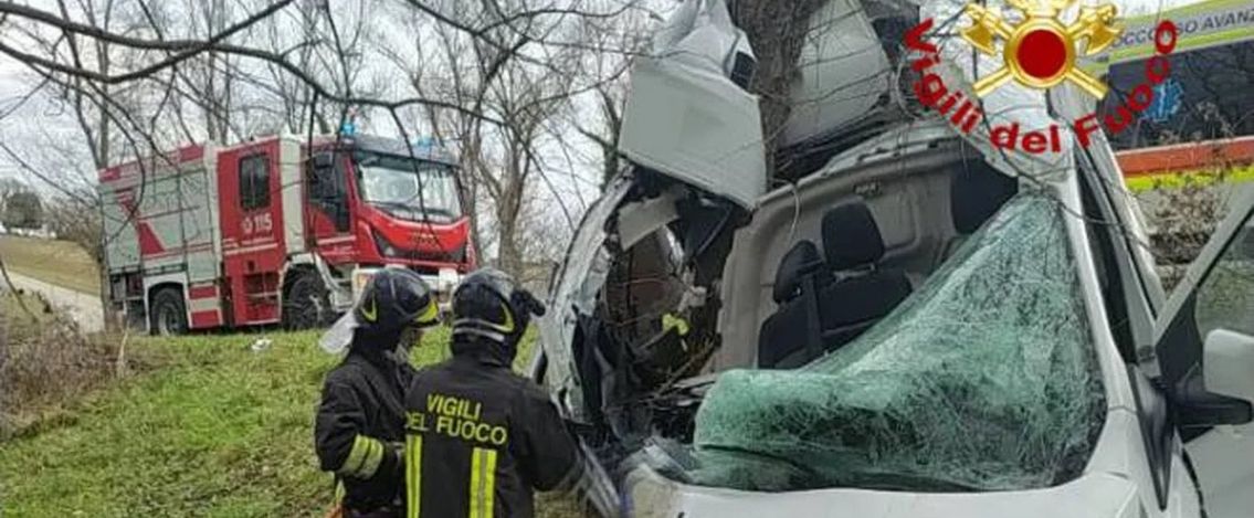 Ancona, 16enne muore mentre sta svolgendo uno stage