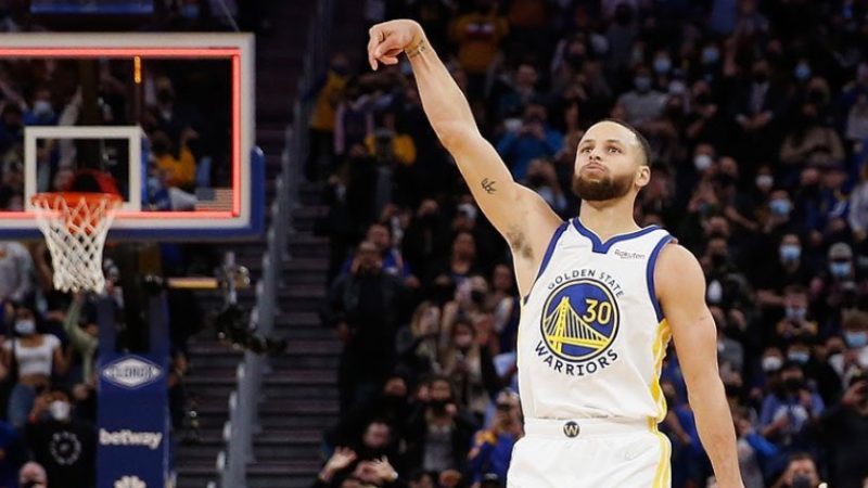 NBA Finals: i Warriors pareggiano i conti. La serie è sul 2-2