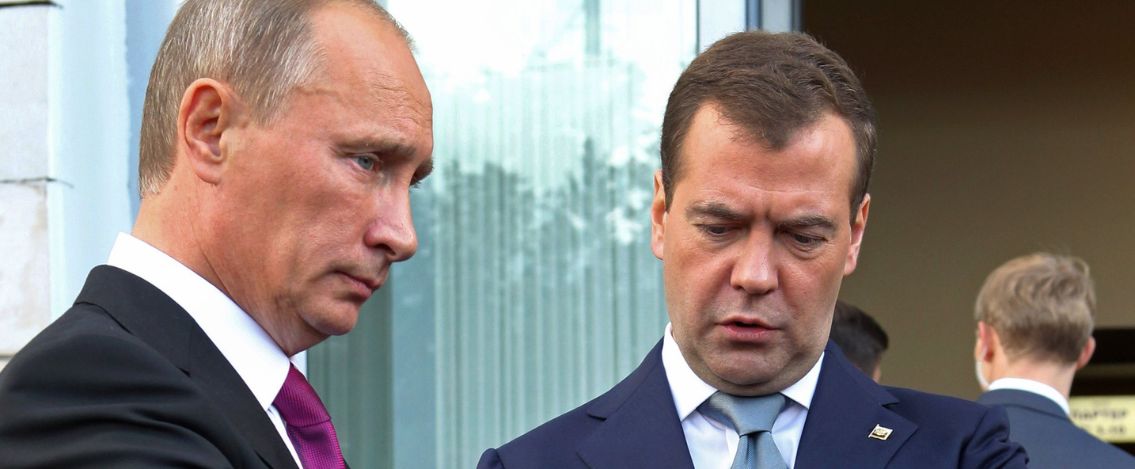 Medvedev di nuovo contro l’Occidente: “leader Ue pallida riserva degli Usa”