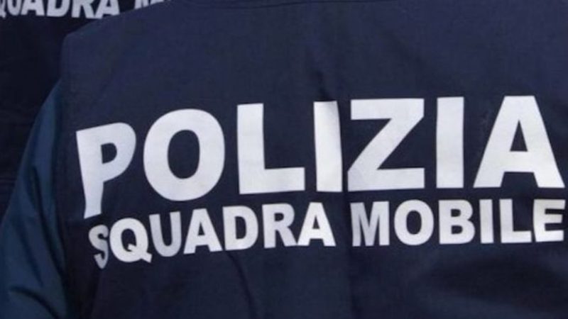 Milano, ex avvocato si suicida buttandosi dal sesto piano del Tribunale