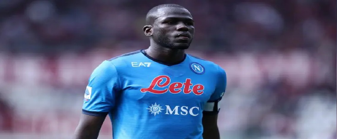 Koulibaly, rifiutata la prima offerta di rinnovo dal Napoli: la situazione