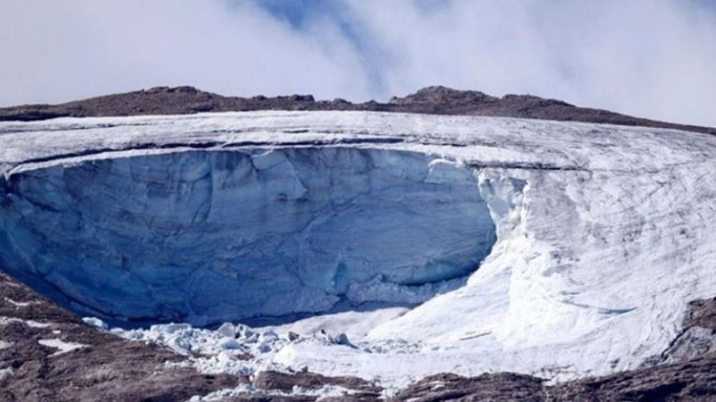 Marmolada, sale a 9 il numero delle vittime. Riprese le ricerche a terra