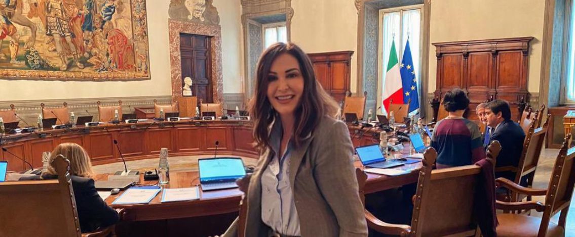 Daniela Santanché sarebbe indagata per falso in bilancio, ecco la sua risposta