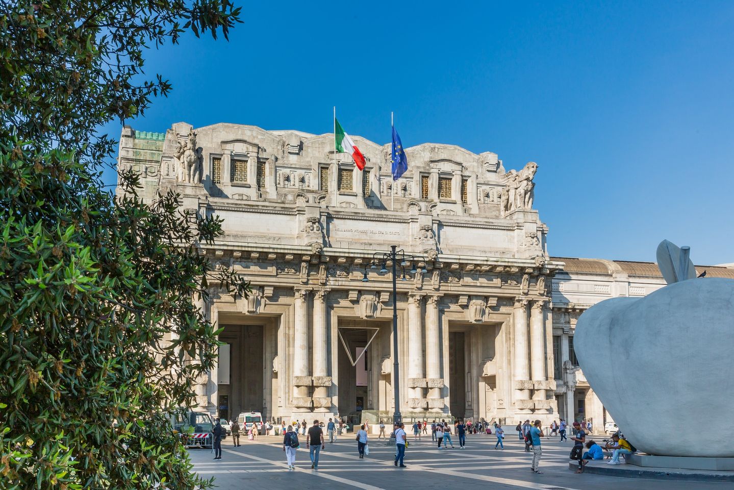 Milano, un’altra violenza sessuale ai danni di una 57enne disabile