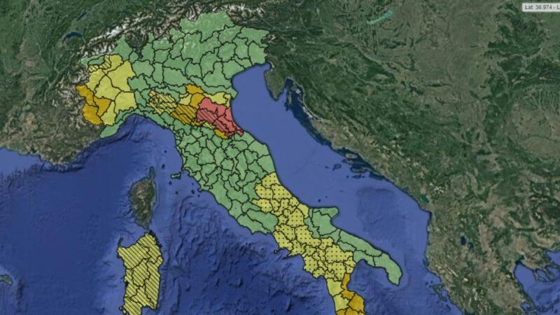 Emilia Romagna, nuova allerta rossa sulla regione. Attenzione alta sul resto d’Italia