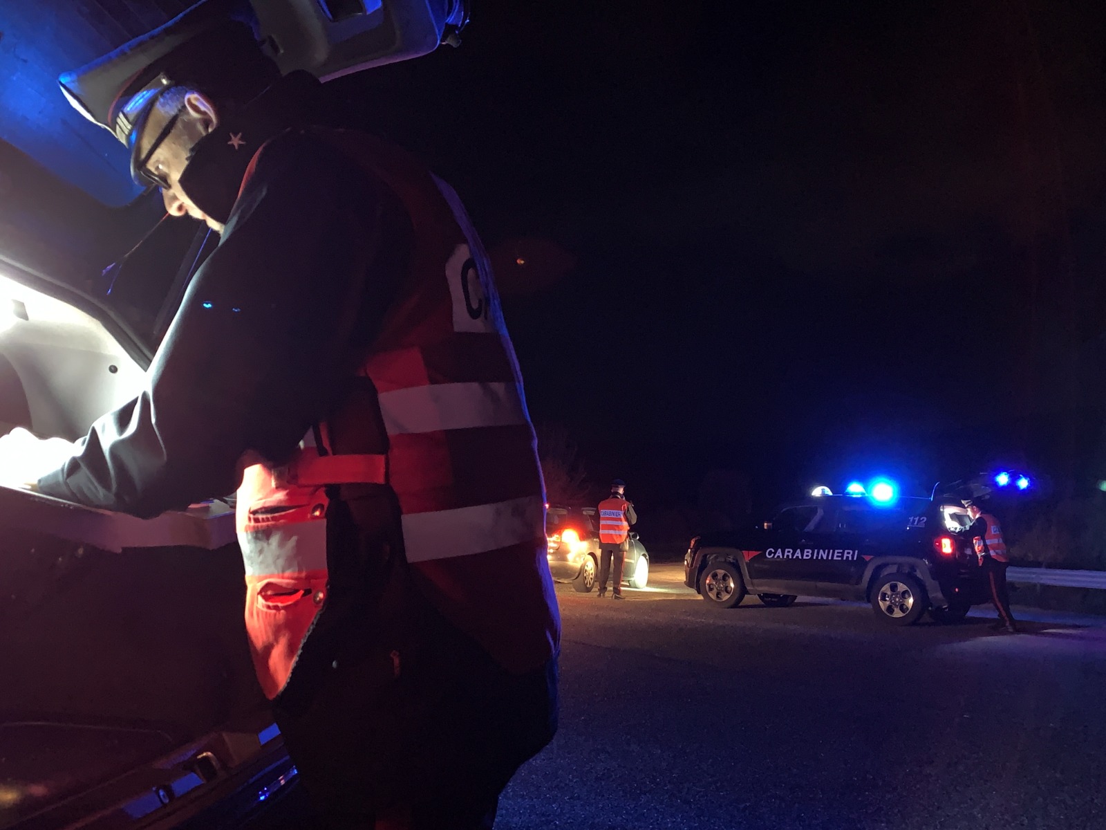 Padova, uomo investe un carabiniere e viene ucciso dal suo collega